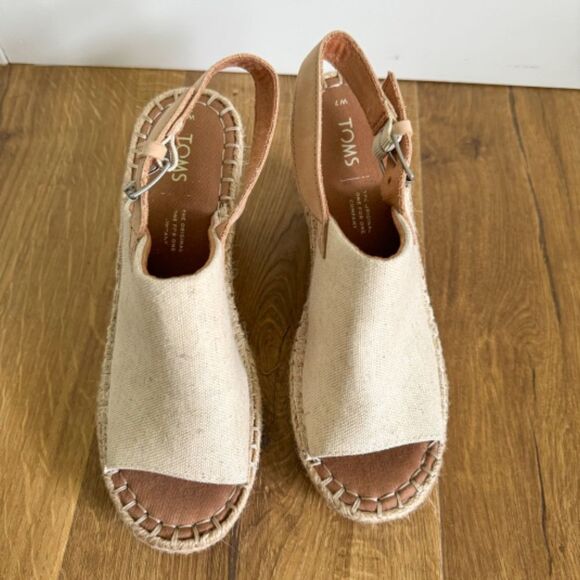 TOMS Monica Natural Canvas Wedge Heel | Size 7 - Picture 2 of 7